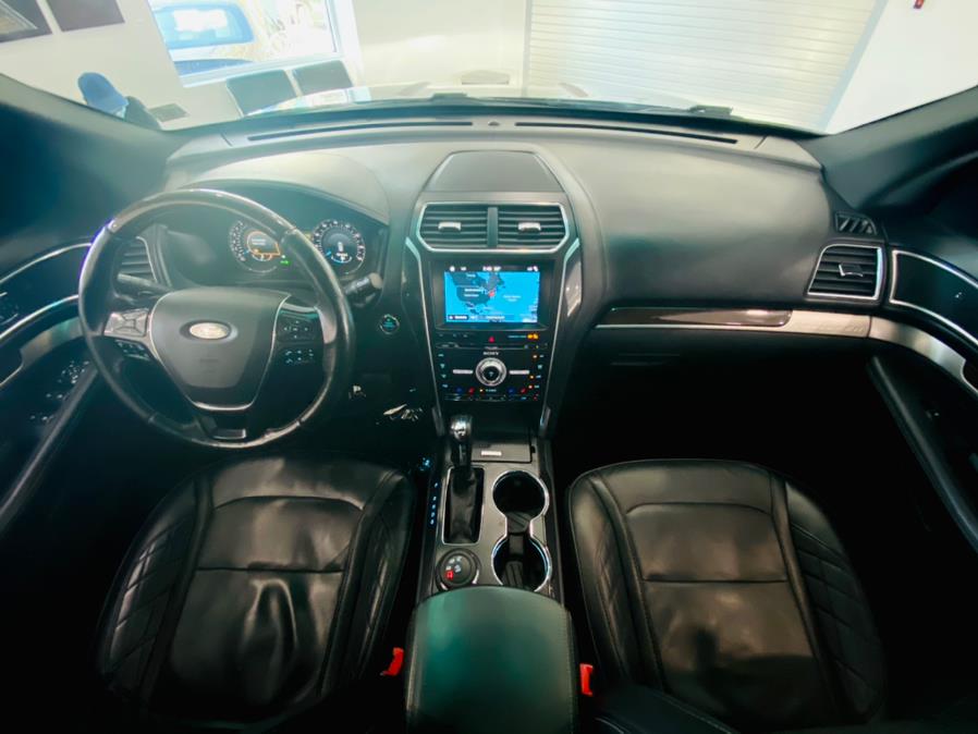 Used Ford Explorer Platinum 4WD 2017 | Luxury Motor Club. Franklin Square, New York Used Ford Explorer Platinum 4WD 2017 | Luxury Motor Club. Franklin Square, New York