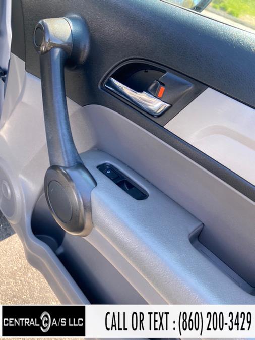 2011 Honda CR-V 4WD 5dr SE, available for sale in East Windsor, Connecticut | Central A/S LLC. East Windsor, Connecticut 2011 Honda CR-V 4WD 5dr SE, available for sale in East Windsor, Connecticut | Central A/S LLC. East Windsor, Connecticut