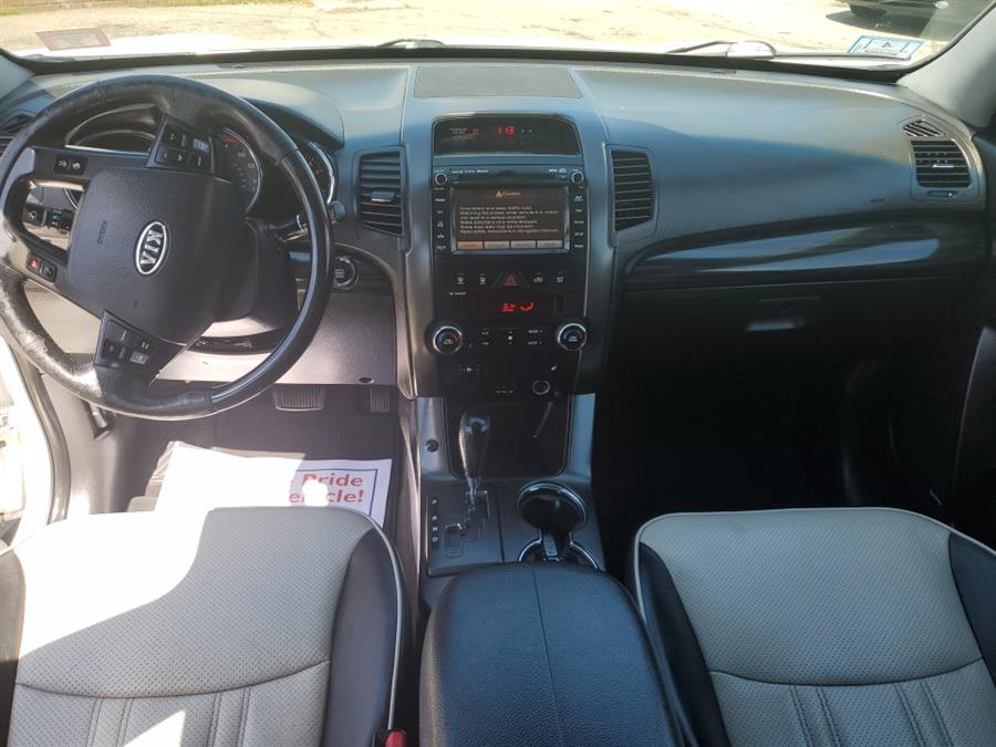 2013 Kia Sorento AWD 4dr V6 SX, available for sale in Springfield, Massachusetts | Absolute Motors Inc. Springfield, Massachusetts 2013 Kia Sorento AWD 4dr V6 SX, available for sale in Springfield, Massachusetts | Absolute Motors Inc. Springfield, Massachusetts