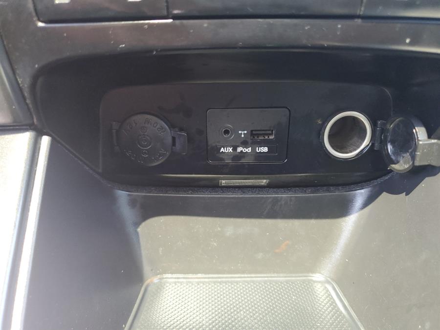 2013 Kia Sorento AWD 4dr V6 SX, available for sale in Springfield, Massachusetts | Absolute Motors Inc. Springfield, Massachusetts 2013 Kia Sorento AWD 4dr V6 SX, available for sale in Springfield, Massachusetts | Absolute Motors Inc. Springfield, Massachusetts