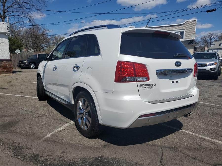 2013 Kia Sorento AWD 4dr V6 SX, available for sale in Springfield, Massachusetts | Absolute Motors Inc. Springfield, Massachusetts 2013 Kia Sorento AWD 4dr V6 SX, available for sale in Springfield, Massachusetts | Absolute Motors Inc. Springfield, Massachusetts