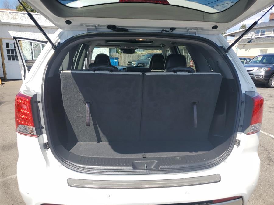 2013 Kia Sorento AWD 4dr V6 SX, available for sale in Springfield, Massachusetts | Absolute Motors Inc. Springfield, Massachusetts 2013 Kia Sorento AWD 4dr V6 SX, available for sale in Springfield, Massachusetts | Absolute Motors Inc. Springfield, Massachusetts