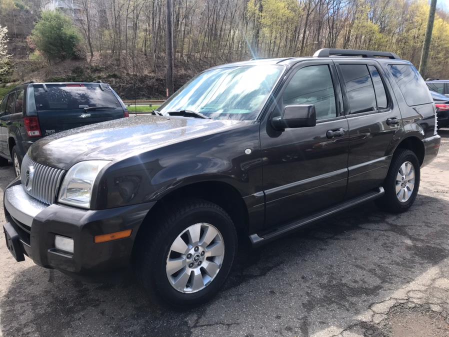 2006 Mercury Mountaineer 4dr Luxury AWD, available for sale in New Britain, Connecticut | Diamond Brite Car Care LLC. New Britain, Connecticut