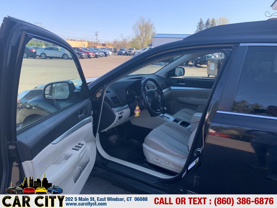 Used Subaru Outback 4dr Wgn H4 Auto 2.5i Premium 2014 | Car City LLC. East Windsor, Connecticut Used Subaru Outback 4dr Wgn H4 Auto 2.5i Premium 2014 | Car City LLC. East Windsor, Connecticut