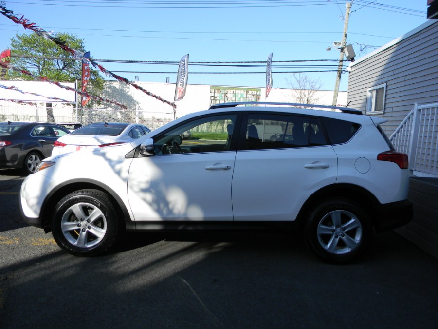 Used Toyota RAV4 AWD 4dr XLE (Natl) 2014 | DZ Automall. Paterson, New Jersey