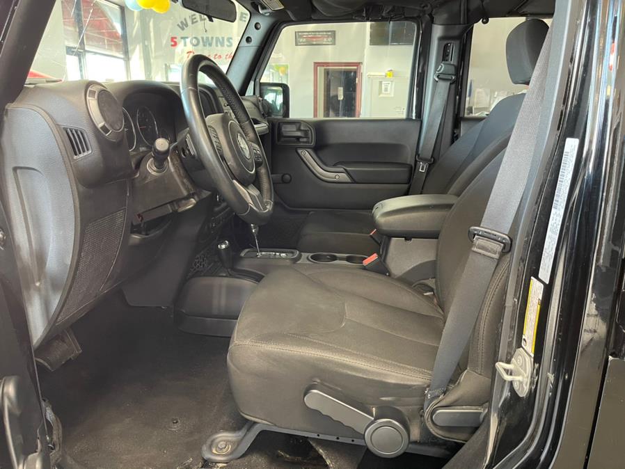 2016 Jeep Wrangler Unlimited 4WD 4dr Sport, available for sale in Inwood, New York | 5 Towns Drive. Inwood, New York 2016 Jeep Wrangler Unlimited 4WD 4dr Sport, available for sale in Inwood, New York | 5 Towns Drive. Inwood, New York
