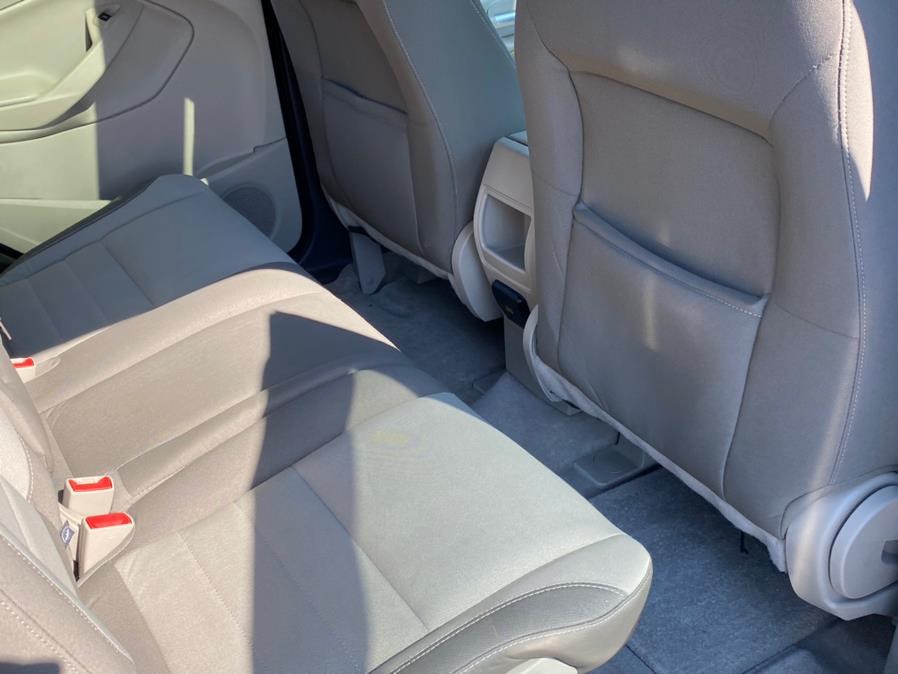 Used Ford Escape 4WD 4dr SE 2013 | Lava Motors 2 Inc. Canton, Connecticut Used Ford Escape 4WD 4dr SE 2013 | Lava Motors 2 Inc. Canton, Connecticut