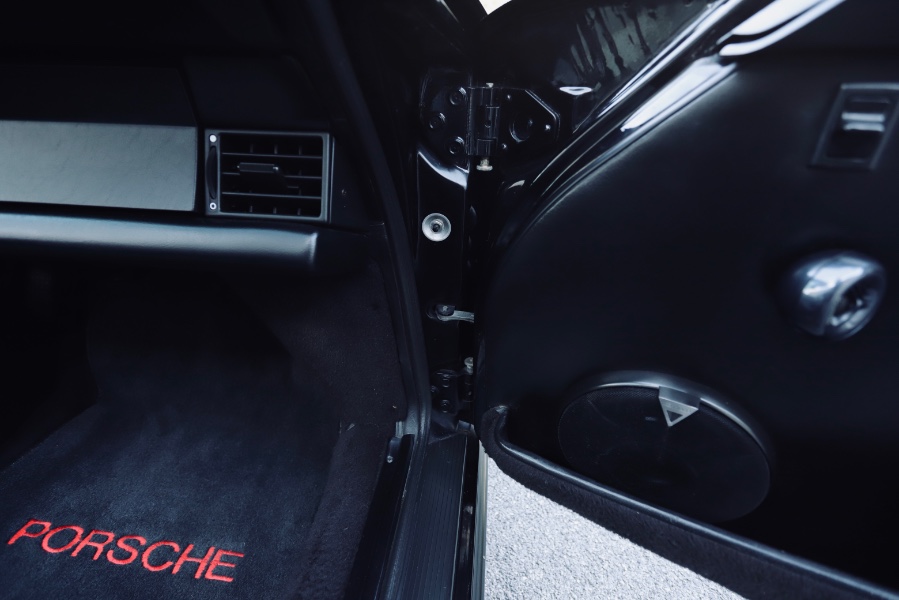 1987 Porsche 911 Carrera 2dr Targa 5 Speed, available for sale in North Salem, New York | Meccanic Shop North Inc. North Salem, New York 1987 Porsche 911 Carrera 2dr Targa 5 Speed, available for sale in North Salem, New York | Meccanic Shop North Inc. North Salem, New York