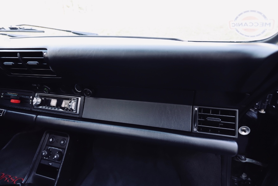 1987 Porsche 911 Carrera 2dr Targa 5 Speed, available for sale in North Salem, New York | Meccanic Shop North Inc. North Salem, New York 1987 Porsche 911 Carrera 2dr Targa 5 Speed, available for sale in North Salem, New York | Meccanic Shop North Inc. North Salem, New York