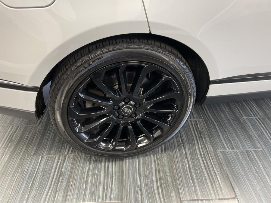 Used Land Rover Range Rover V8 Supercharged LWB 2017 | Signature Auto Sales. Franklin Square, New York Used Land Rover Range Rover V8 Supercharged LWB 2017 | Signature Auto Sales. Franklin Square, New York