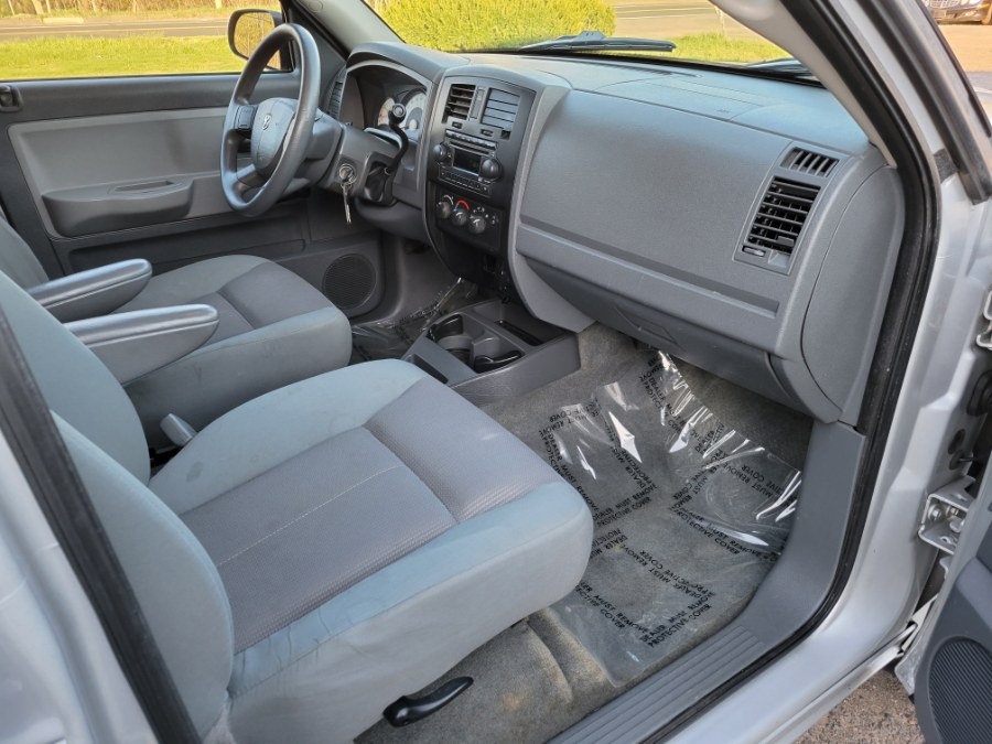 2005 Dodge Dakota 4dr Crew Cab 131" WB 4WD ST, available for sale in East Windsor, Connecticut | Toro Auto. East Windsor, Connecticut 2005 Dodge Dakota 4dr Crew Cab 131" WB 4WD ST, available for sale in East Windsor, Connecticut | Toro Auto. East Windsor, Connecticut