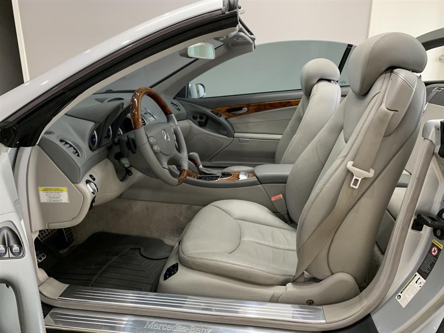 Used Mercedes-benz Sl-class SL 550 2007 | Elite Imports LLC. West Chester, Ohio Used Mercedes-benz Sl-class SL 550 2007 | Elite Imports LLC. West Chester, Ohio