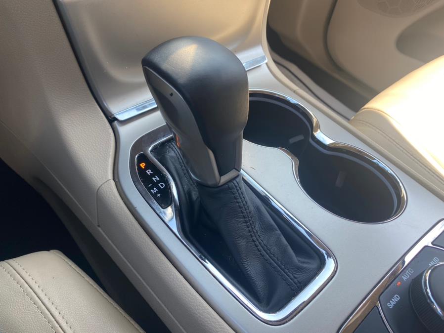 2016 Jeep Grand Cherokee 4WD 4dr Limited, available for sale in Irvington , New Jersey | Auto Haus of Irvington Corp. Irvington , New Jersey 2016 Jeep Grand Cherokee 4WD 4dr Limited, available for sale in Irvington , New Jersey | Auto Haus of Irvington Corp. Irvington , New Jersey