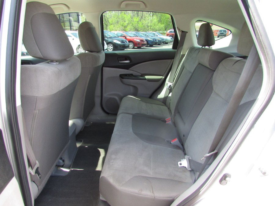 Used Honda CR-V 2WD 5dr LX 2013 | United Auto Sales of E Windsor, Inc. East Windsor, Connecticut Used Honda CR-V 2WD 5dr LX 2013 | United Auto Sales of E Windsor, Inc. East Windsor, Connecticut