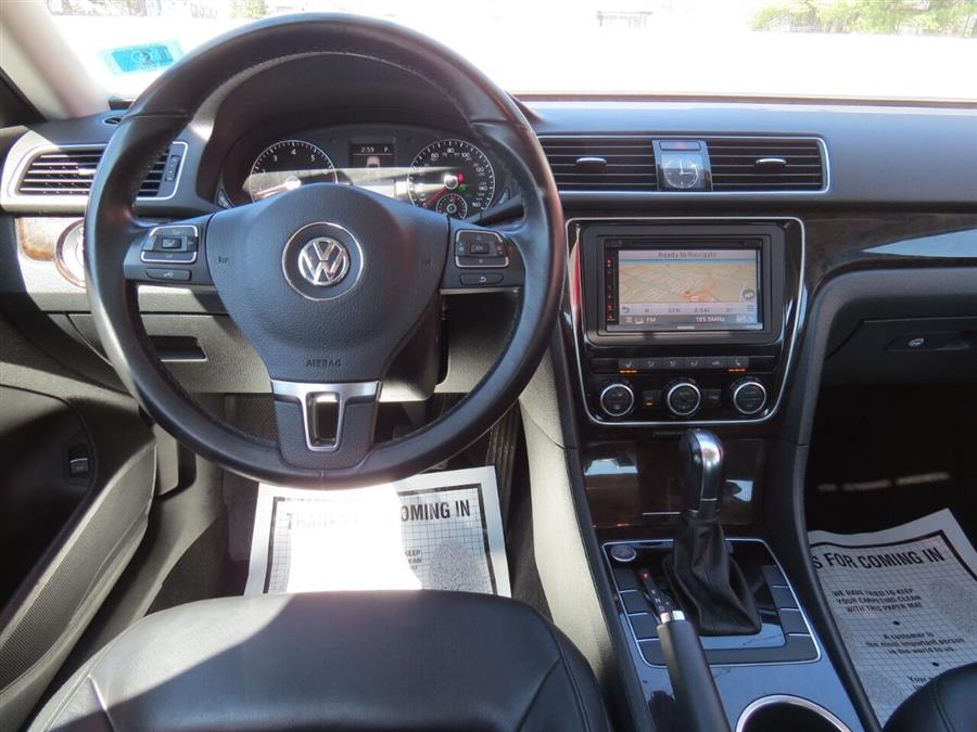 Used Volkswagen Passat 1.8T SEL Premium PZEV 4dr Sedan 6A 2014 | Lake City Exports Inc. Auburn, Maine Used Volkswagen Passat 1.8T SEL Premium PZEV 4dr Sedan 6A 2014 | Lake City Exports Inc. Auburn, Maine