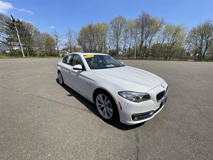 2016 BMW 5 Series 4dr Sdn 535i xDrive AWD, available for sale in Stratford, Connecticut | Wiz Leasing Inc. Stratford, Connecticut