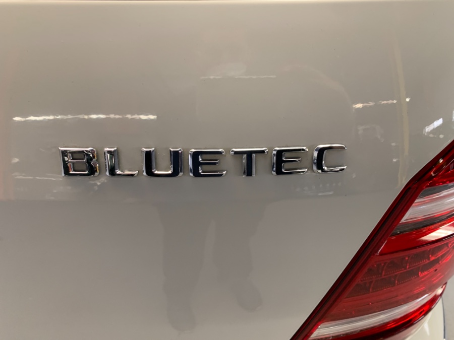 2010 Mercedes-Benz GL-Class 4MATIC 4dr GL350 BlueTEC, available for sale in West Babylon , New York | MP Motors Inc. West Babylon , New York 2010 Mercedes-Benz GL-Class 4MATIC 4dr GL350 BlueTEC, available for sale in West Babylon , New York | MP Motors Inc. West Babylon , New York