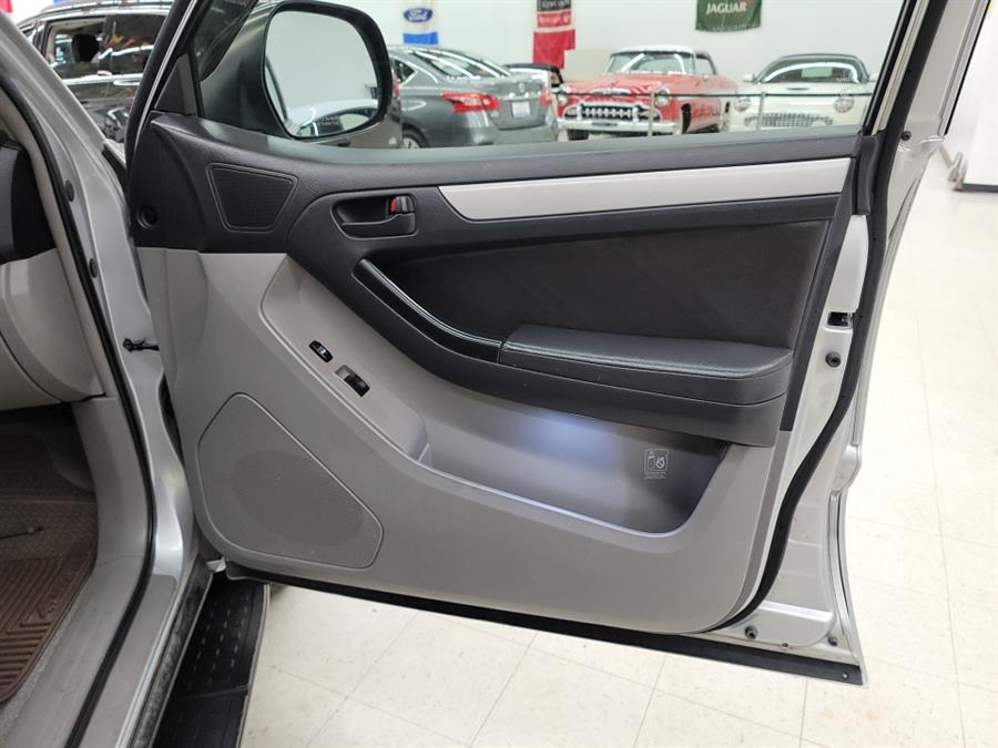2007 Toyota 4Runner 4WD 4dr V6 SR5 (Natl), available for sale in West Haven, Connecticut | Auto Fair Inc.. West Haven, Connecticut 2007 Toyota 4Runner 4WD 4dr V6 SR5 (Natl), available for sale in West Haven, Connecticut | Auto Fair Inc.. West Haven, Connecticut