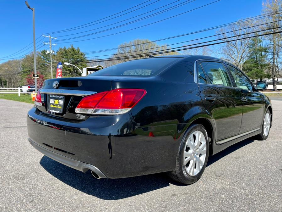 2011 Toyota Avalon 4dr Sdn Limited, available for sale in South Windsor, Connecticut | Mike And Tony Auto Sales, Inc. South Windsor, Connecticut 2011 Toyota Avalon 4dr Sdn Limited, available for sale in South Windsor, Connecticut | Mike And Tony Auto Sales, Inc. South Windsor, Connecticut