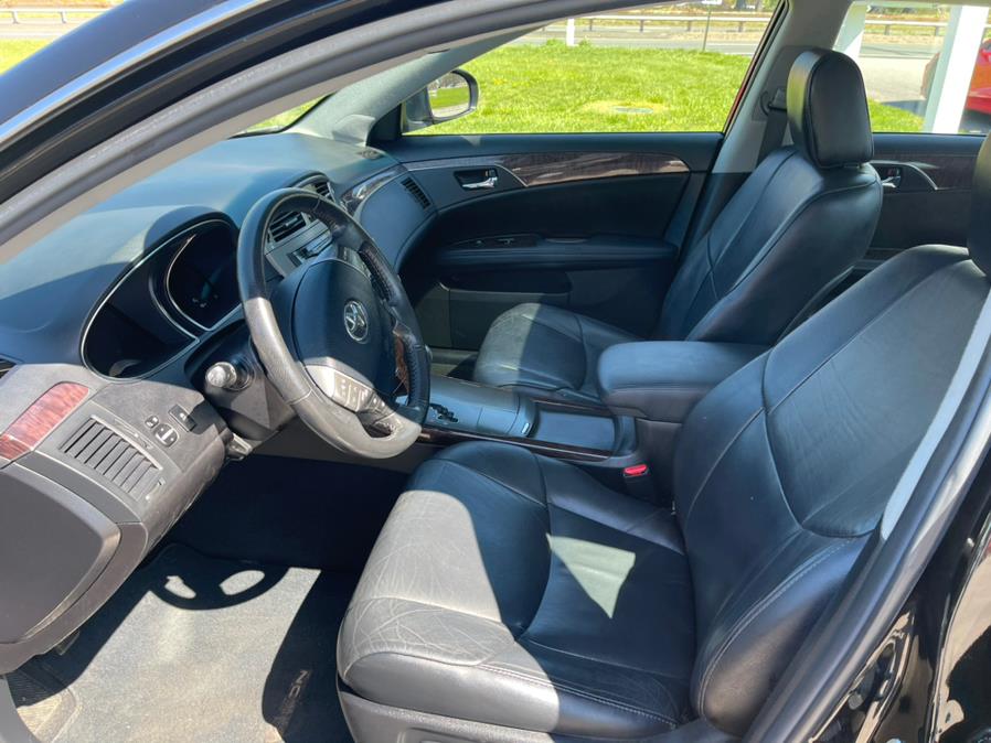 2011 Toyota Avalon 4dr Sdn Limited, available for sale in South Windsor, Connecticut | Mike And Tony Auto Sales, Inc. South Windsor, Connecticut 2011 Toyota Avalon 4dr Sdn Limited, available for sale in South Windsor, Connecticut | Mike And Tony Auto Sales, Inc. South Windsor, Connecticut