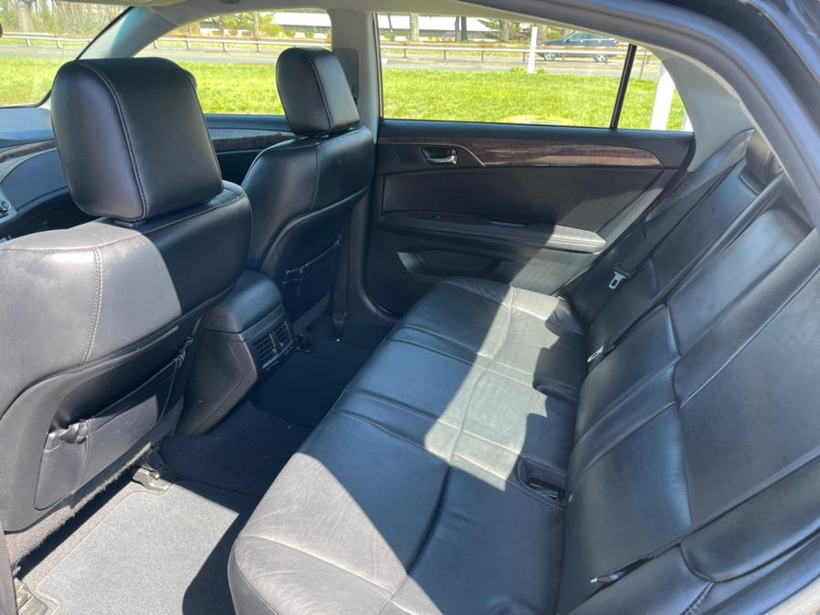 2011 Toyota Avalon 4dr Sdn Limited, available for sale in South Windsor, Connecticut | Mike And Tony Auto Sales, Inc. South Windsor, Connecticut 2011 Toyota Avalon 4dr Sdn Limited, available for sale in South Windsor, Connecticut | Mike And Tony Auto Sales, Inc. South Windsor, Connecticut