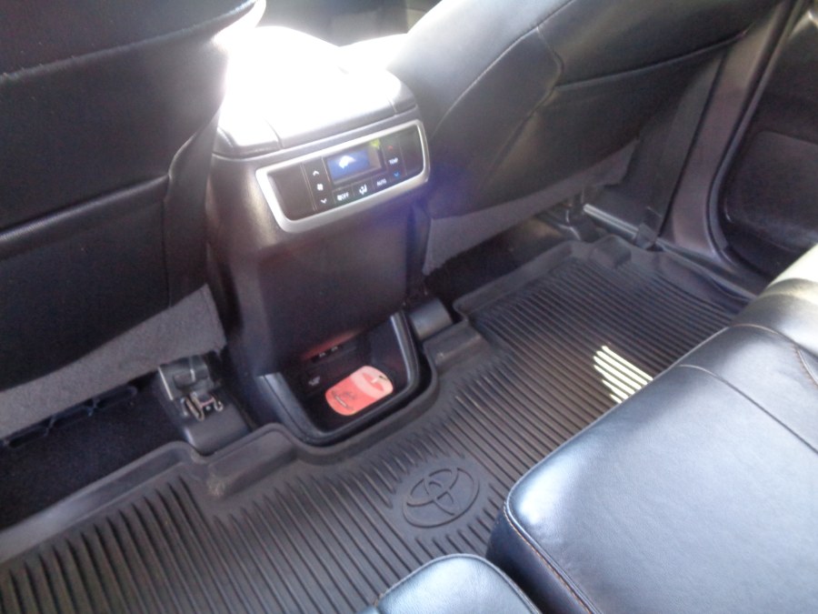 Used Toyota Highlander AWD XLE 2018 | Top Speed Motors LLC. Jamaica, New York Used Toyota Highlander AWD XLE 2018 | Top Speed Motors LLC. Jamaica, New York