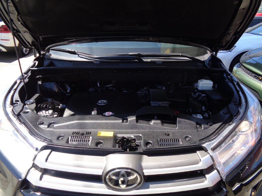 Used Toyota Highlander AWD XLE 2018 | Top Speed Motors LLC. Jamaica, New York Used Toyota Highlander AWD XLE 2018 | Top Speed Motors LLC. Jamaica, New York
