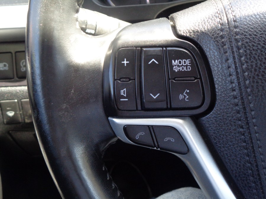 Used Toyota Highlander AWD XLE 2018 | Top Speed Motors LLC. Jamaica, New York Used Toyota Highlander AWD XLE 2018 | Top Speed Motors LLC. Jamaica, New York