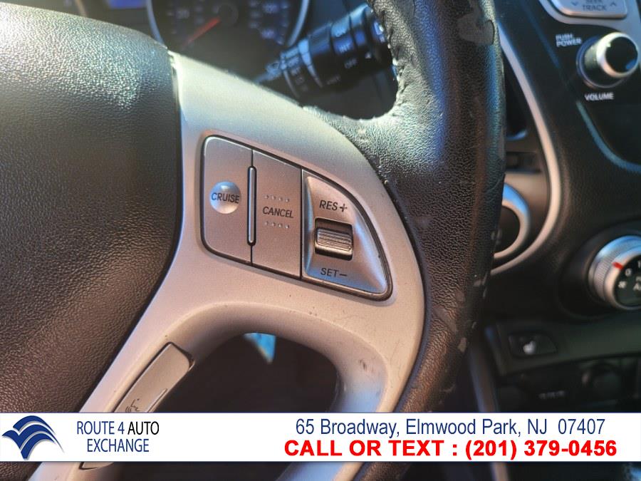 Used Hyundai Tucson FWD 4dr Auto GLS PZEV 2013 | Route 4 Auto Exchange. Elmwood Park, New Jersey Used Hyundai Tucson FWD 4dr Auto GLS PZEV 2013 | Route 4 Auto Exchange. Elmwood Park, New Jersey