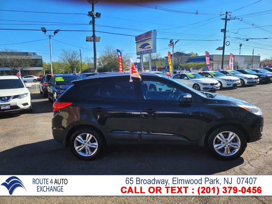 Used Hyundai Tucson FWD 4dr Auto GLS PZEV 2013 | Route 4 Auto Exchange. Elmwood Park, New Jersey Used Hyundai Tucson FWD 4dr Auto GLS PZEV 2013 | Route 4 Auto Exchange. Elmwood Park, New Jersey