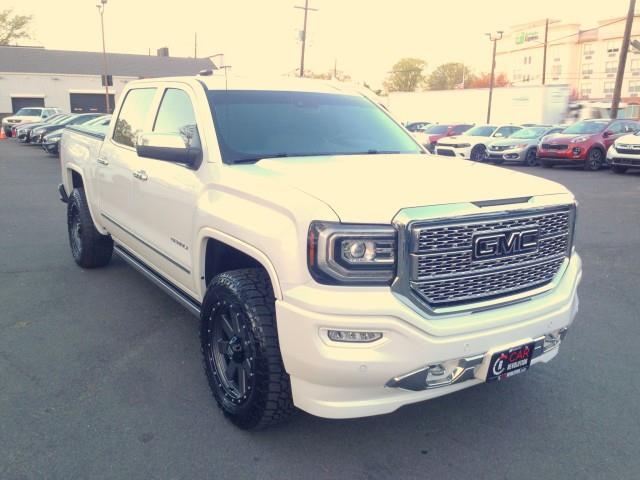 Used GMC Sierra 1500 Denali 4WD w/ Navi, RES & rearCam 2017 | Car Revolution. Maple Shade, New Jersey Used GMC Sierra 1500 Denali 4WD w/ Navi, RES & rearCam 2017 | Car Revolution. Maple Shade, New Jersey