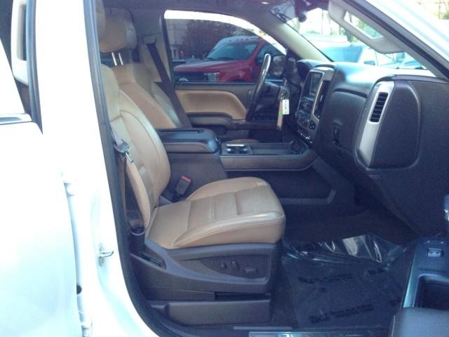 Used GMC Sierra 1500 Denali 4WD w/ Navi, RES & rearCam 2017 | Car Revolution. Maple Shade, New Jersey Used GMC Sierra 1500 Denali 4WD w/ Navi, RES & rearCam 2017 | Car Revolution. Maple Shade, New Jersey