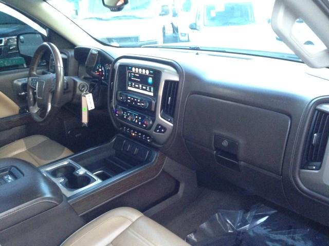 Used GMC Sierra 1500 Denali 4WD w/ Navi, RES & rearCam 2017 | Car Revolution. Maple Shade, New Jersey Used GMC Sierra 1500 Denali 4WD w/ Navi, RES & rearCam 2017 | Car Revolution. Maple Shade, New Jersey