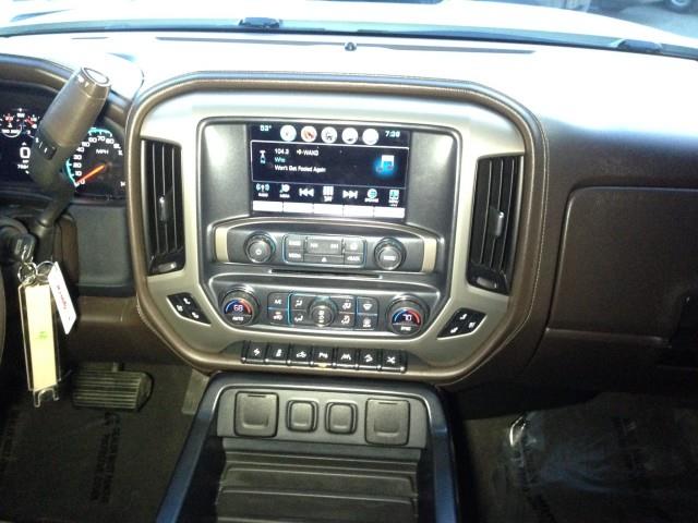 Used GMC Sierra 1500 Denali 4WD w/ Navi, RES & rearCam 2017 | Car Revolution. Maple Shade, New Jersey Used GMC Sierra 1500 Denali 4WD w/ Navi, RES & rearCam 2017 | Car Revolution. Maple Shade, New Jersey