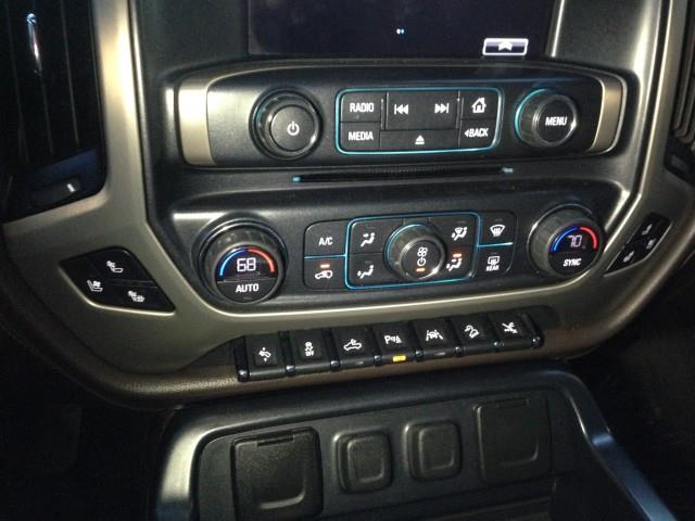 Used GMC Sierra 1500 Denali 4WD w/ Navi, RES & rearCam 2017 | Car Revolution. Maple Shade, New Jersey Used GMC Sierra 1500 Denali 4WD w/ Navi, RES & rearCam 2017 | Car Revolution. Maple Shade, New Jersey