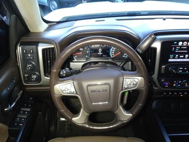 Used GMC Sierra 1500 Denali 4WD w/ Navi, RES & rearCam 2017 | Car Revolution. Maple Shade, New Jersey Used GMC Sierra 1500 Denali 4WD w/ Navi, RES & rearCam 2017 | Car Revolution. Maple Shade, New Jersey
