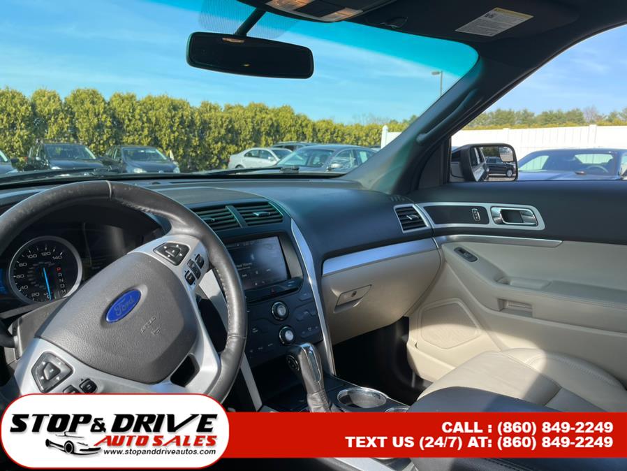 2014 Ford Explorer 4WD 4dr XLT, available for sale in East Windsor, Connecticut | Stop & Drive Auto Sales. East Windsor, Connecticut 2014 Ford Explorer 4WD 4dr XLT, available for sale in East Windsor, Connecticut | Stop & Drive Auto Sales. East Windsor, Connecticut