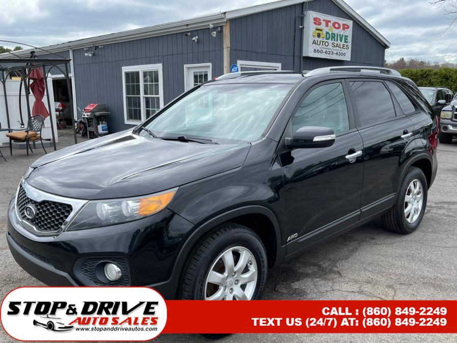 2011 Kia Sorento AWD 4dr I4 LX, available for sale in East Windsor, Connecticut | Stop & Drive Auto Sales. East Windsor, Connecticut
