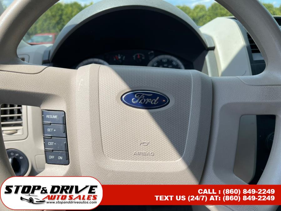 2008 Ford Escape 4WD 4dr I4 Auto XLS, available for sale in East Windsor, Connecticut | Stop & Drive Auto Sales. East Windsor, Connecticut 2008 Ford Escape 4WD 4dr I4 Auto XLS, available for sale in East Windsor, Connecticut | Stop & Drive Auto Sales. East Windsor, Connecticut