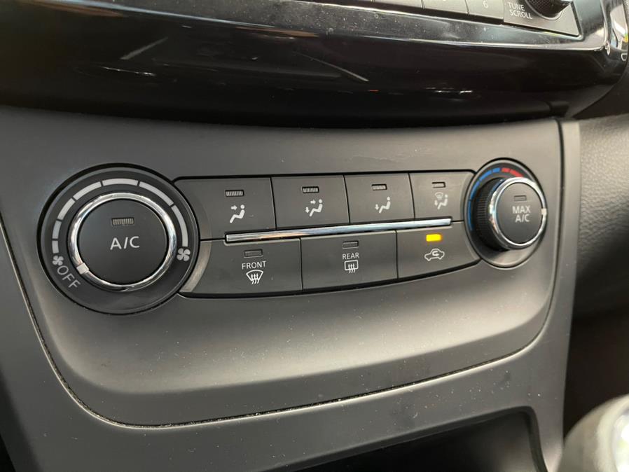 Used Nissan Sentra SV SV CVT 2017 | 5 Towns Drive. Inwood, New York Used Nissan Sentra SV SV CVT 2017 | 5 Towns Drive. Inwood, New York