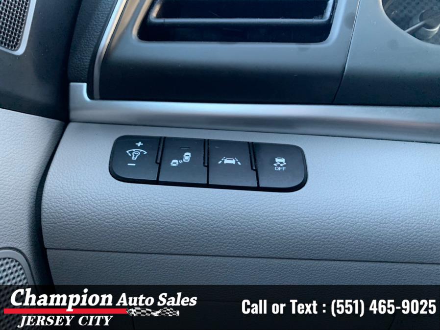Used Hyundai Elantra SEL IVT 2020 | Champion Auto Sales of JC. Jersey City, New Jersey Used Hyundai Elantra SEL IVT 2020 | Champion Auto Sales of JC. Jersey City, New Jersey