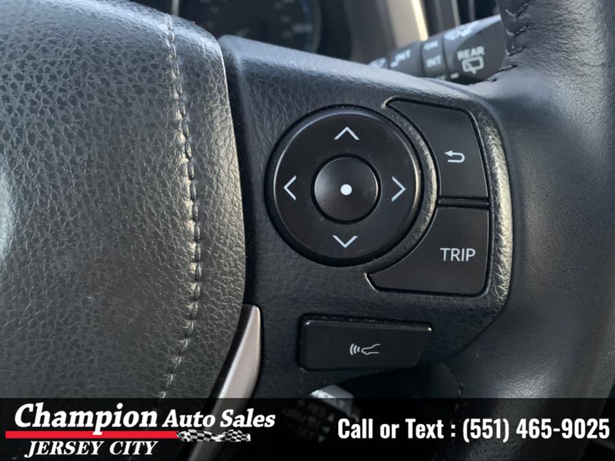 Used Toyota RAV4 XLE AWD (Natl) 2018 | Champion Auto Sales of JC. Jersey City, New Jersey Used Toyota RAV4 XLE AWD (Natl) 2018 | Champion Auto Sales of JC. Jersey City, New Jersey