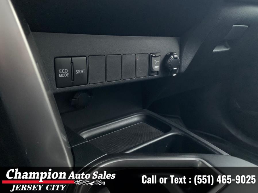 Used Toyota RAV4 XLE AWD (Natl) 2018 | Champion Auto Sales of JC. Jersey City, New Jersey Used Toyota RAV4 XLE AWD (Natl) 2018 | Champion Auto Sales of JC. Jersey City, New Jersey