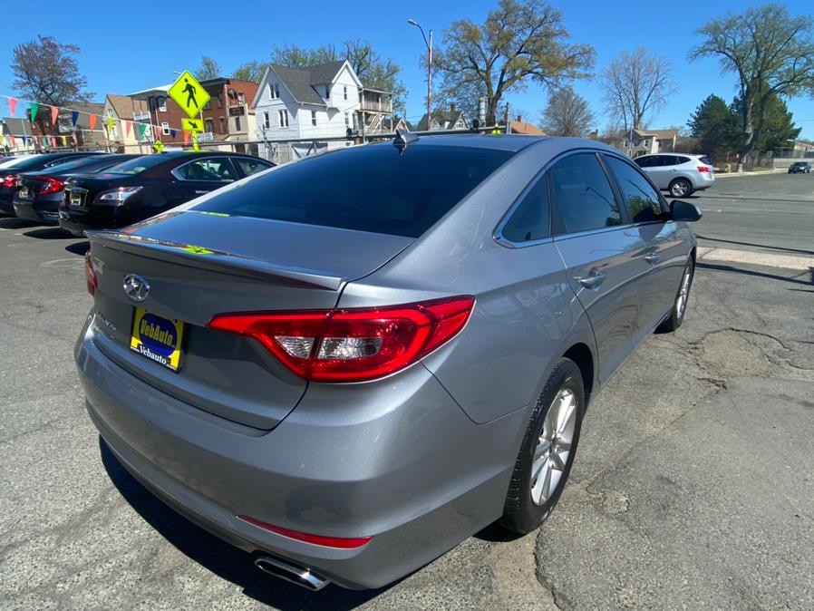 Used Hyundai Sonata 4dr Sdn 2.4L SE 2015 | VEB Auto Sales. Hartford, Connecticut Used Hyundai Sonata 4dr Sdn 2.4L SE 2015 | VEB Auto Sales. Hartford, Connecticut