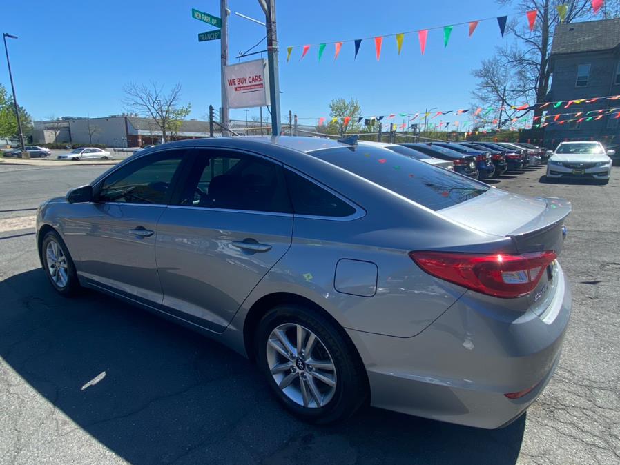 Used Hyundai Sonata 4dr Sdn 2.4L SE 2015 | VEB Auto Sales. Hartford, Connecticut Used Hyundai Sonata 4dr Sdn 2.4L SE 2015 | VEB Auto Sales. Hartford, Connecticut