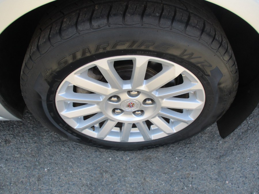 Used Cadillac CTS Sedan 4dr Sdn 3.0L AWD 2010 | Cos Central Auto. Meriden, Connecticut Used Cadillac CTS Sedan 4dr Sdn 3.0L AWD 2010 | Cos Central Auto. Meriden, Connecticut