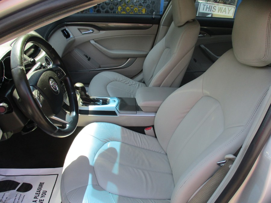 Used Cadillac CTS Sedan 4dr Sdn 3.0L AWD 2010 | Cos Central Auto. Meriden, Connecticut Used Cadillac CTS Sedan 4dr Sdn 3.0L AWD 2010 | Cos Central Auto. Meriden, Connecticut