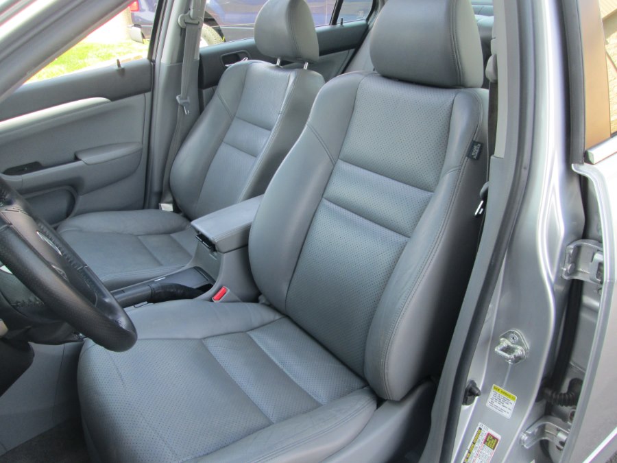 2008 Acura TSX 4dr Sdn Auto Nav, available for sale in Levittown, Pennsylvania | Levittown Auto. Levittown, Pennsylvania 2008 Acura TSX 4dr Sdn Auto Nav, available for sale in Levittown, Pennsylvania | Levittown Auto. Levittown, Pennsylvania