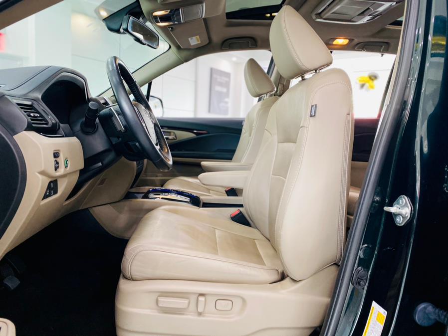 Used Honda Pilot Elite AWD 2018 | Luxury Motor Club. Franklin Square, New York Used Honda Pilot Elite AWD 2018 | Luxury Motor Club. Franklin Square, New York