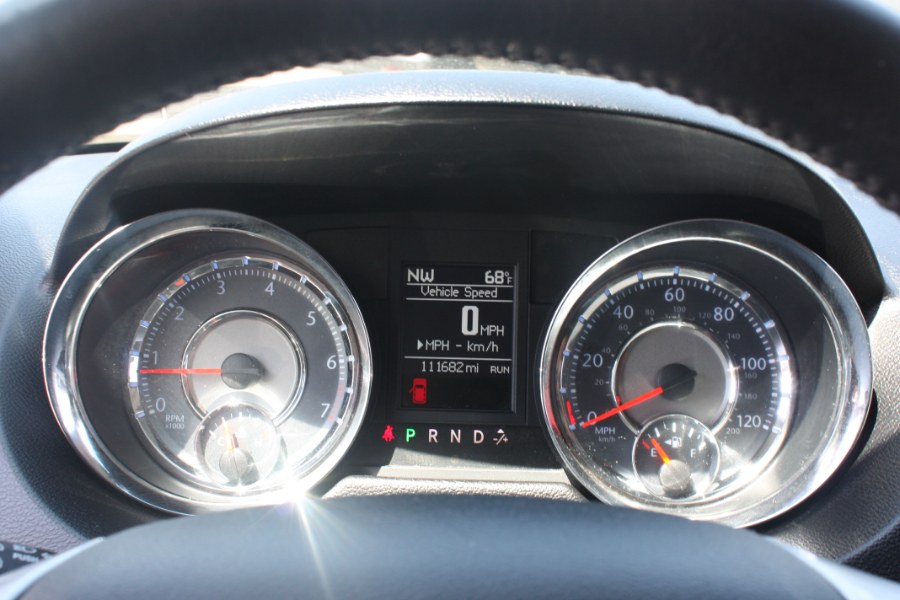 2012 Chrysler Town & Country 4dr Wgn Touring, available for sale in Little Ferry, New Jersey | Victoria Preowned Autos Inc. Little Ferry, New Jersey 2012 Chrysler Town & Country 4dr Wgn Touring, available for sale in Little Ferry, New Jersey | Victoria Preowned Autos Inc. Little Ferry, New Jersey